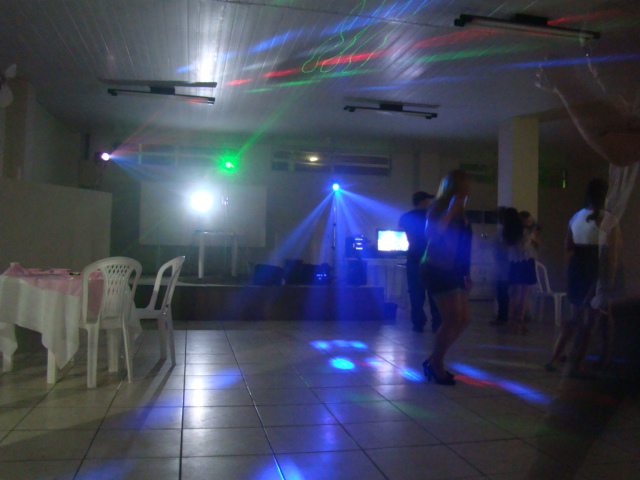 Descrio: C:\Users\MEC\Desktop\Micro Intelbras\HD_WIN2000\Documents and settings\Marcelo\Meus Documentos\Site DJ MEC - JDR Sistemas\Dj_Mec_Niver_Carol_3.JPG