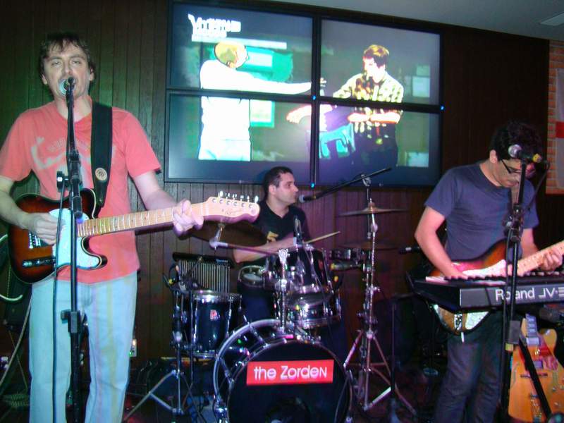 Descrio: C:\Users\MEC\Desktop\Micro Intelbras\HD_WIN2000\Documents and settings\Marcelo\Meus Documentos\Site DJ MEC - JDR Sistemas\Dj_Mec_The_Zorden_8.JPG