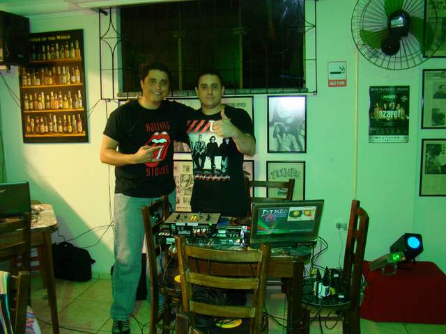 Descrio: C:\Users\MEC\Desktop\Micro Intelbras\HD_WIN2000\Documents and settings\Marcelo\Meus Documentos\Site DJ MEC - JDR Sistemas\Dj_Mec_Tunel_Tempo_39.JPG