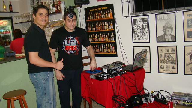 Descrio: C:\Users\MEC\Desktop\Micro Intelbras\HD_WIN2000\Documents and settings\Marcelo\Meus Documentos\Site DJ MEC - JDR Sistemas\Dj_Mec_Tunel_Tempo_52.JPG