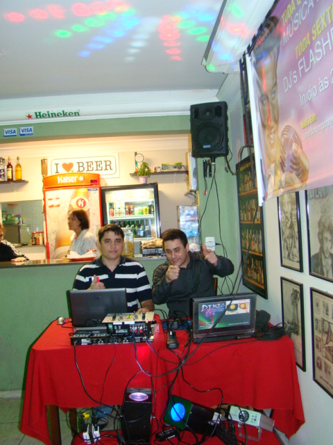 Descrio: C:\Users\MEC\Desktop\Micro Intelbras\HD_WIN2000\Documents and settings\Marcelo\Meus Documentos\Site DJ MEC - JDR Sistemas\Dj_Mec_Tunel_Tempo_68.JPG