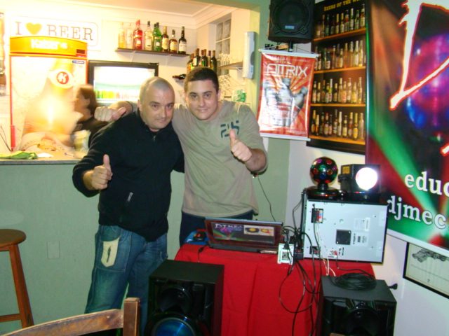 Descrio: C:\Users\MEC\Desktop\Micro Intelbras\HD_WIN2000\Documents and settings\Marcelo\Meus Documentos\Site DJ MEC - JDR Sistemas\Dj_Mec_Tunel_Tempo_9.JPG